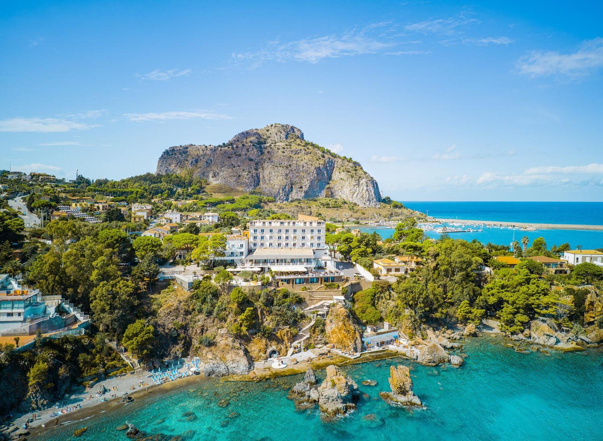 Hotel Kalura Чефалу Экстерьер фото